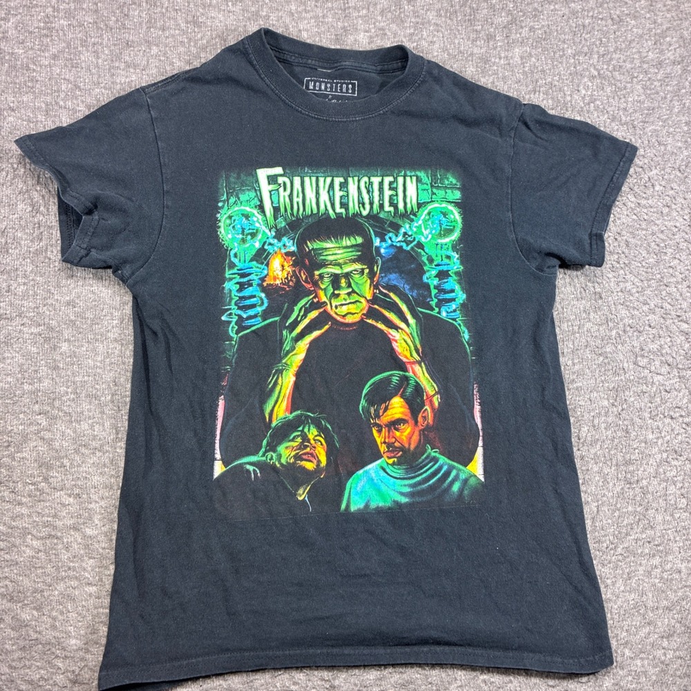 Rock Rebel Frankenstein Graphic T-Shirt Mens Small Black Universal Monsters